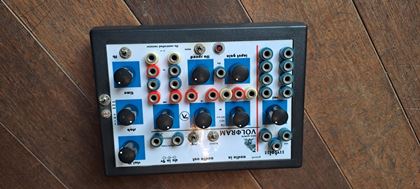 Unknown-Vtol Volfram modular Synth